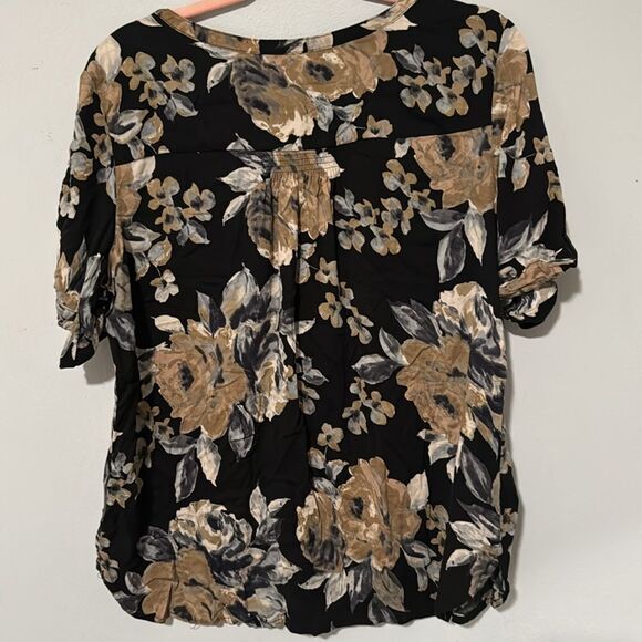 Croft & Barrow Lightweight Floral Pocket Blouse L - Picture 4 of 5